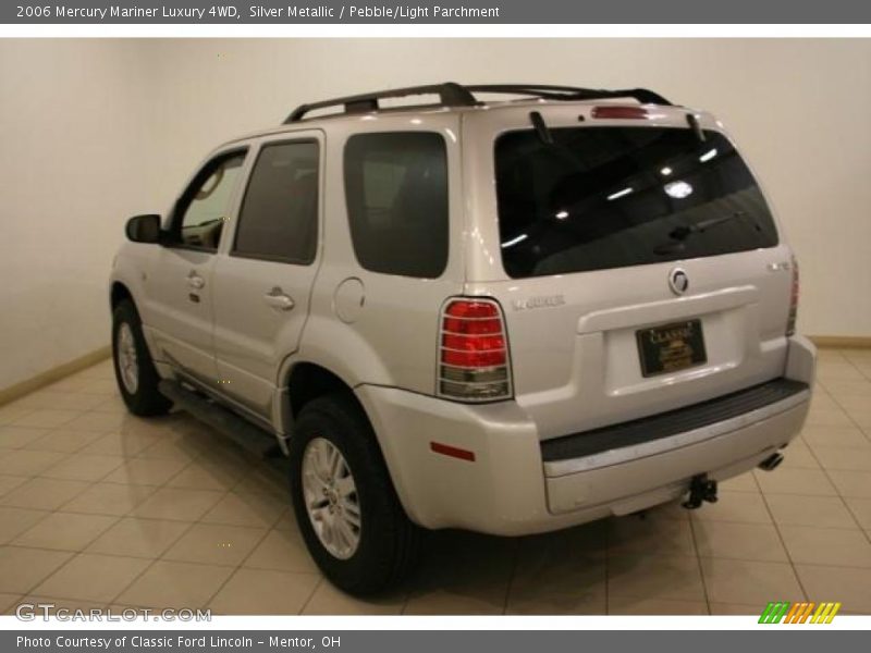 Silver Metallic / Pebble/Light Parchment 2006 Mercury Mariner Luxury 4WD