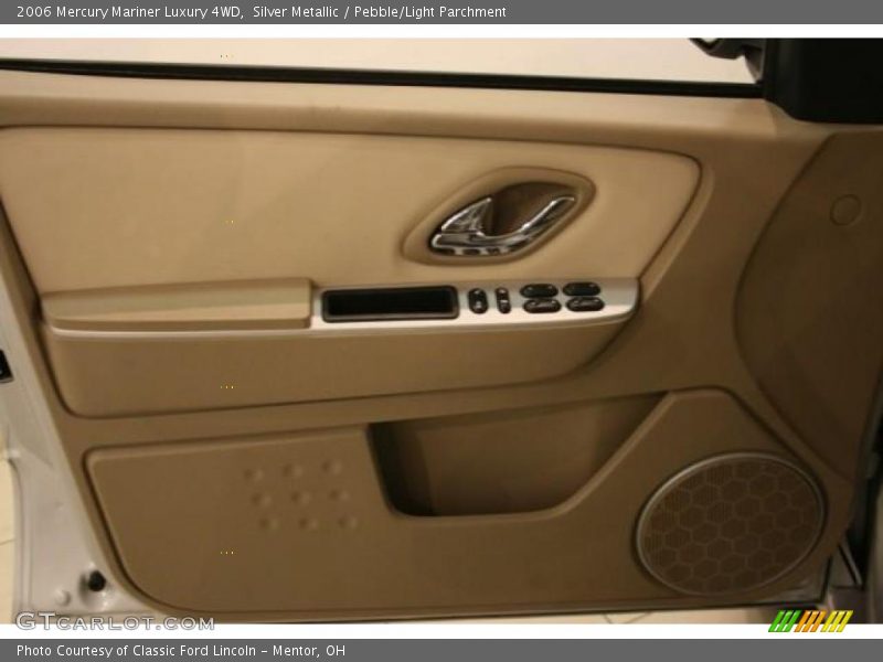 Silver Metallic / Pebble/Light Parchment 2006 Mercury Mariner Luxury 4WD