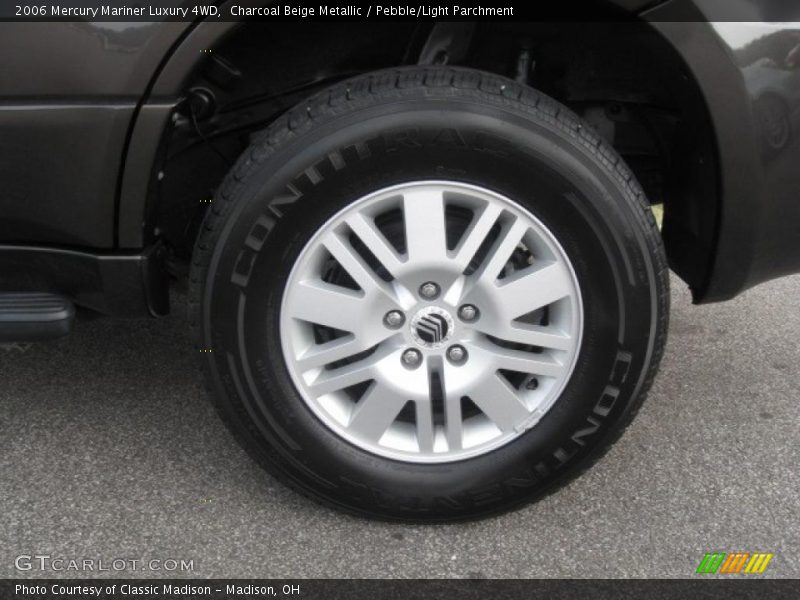 Charcoal Beige Metallic / Pebble/Light Parchment 2006 Mercury Mariner Luxury 4WD