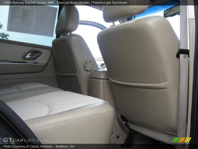 Charcoal Beige Metallic / Pebble/Light Parchment 2006 Mercury Mariner Luxury 4WD