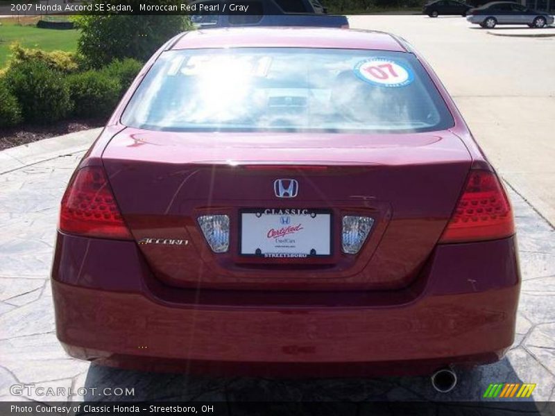 Moroccan Red Pearl / Gray 2007 Honda Accord SE Sedan