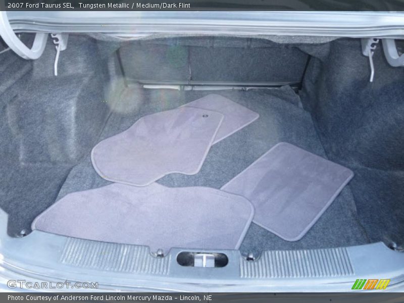 Tungsten Metallic / Medium/Dark Flint 2007 Ford Taurus SEL