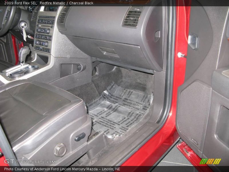 Redfire Metallic / Charcoal Black 2009 Ford Flex SEL