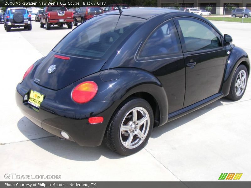 Black / Grey 2000 Volkswagen New Beetle GLS Coupe