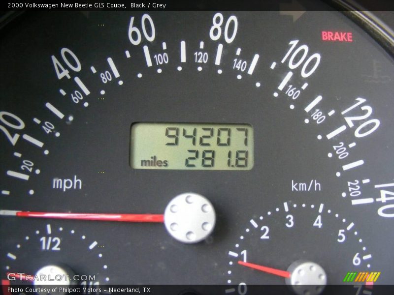 Black / Grey 2000 Volkswagen New Beetle GLS Coupe