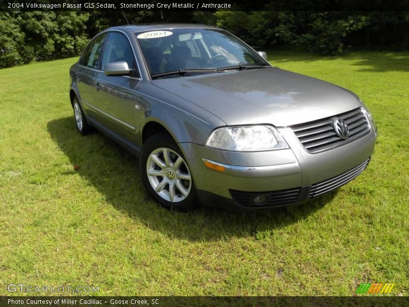 Stonehenge Grey Metallic / Anthracite 2004 Volkswagen Passat GLS Sedan