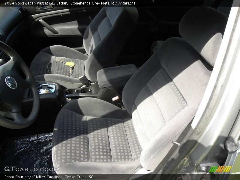 Stonehenge Grey Metallic / Anthracite 2004 Volkswagen Passat GLS Sedan