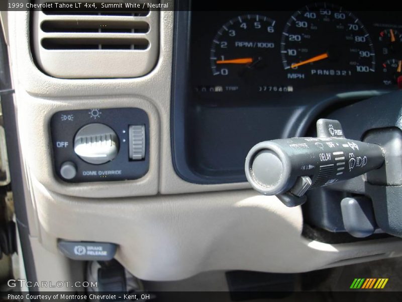 Summit White / Neutral 1999 Chevrolet Tahoe LT 4x4