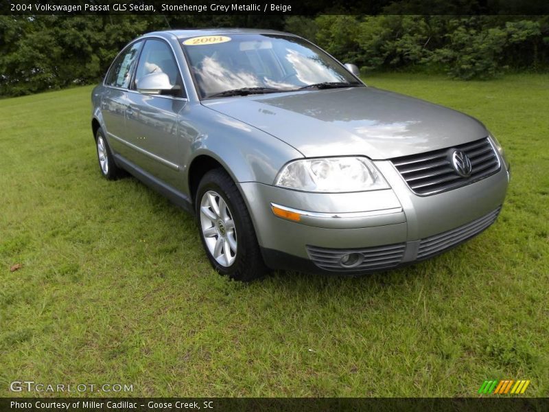 Stonehenge Grey Metallic / Beige 2004 Volkswagen Passat GLS Sedan