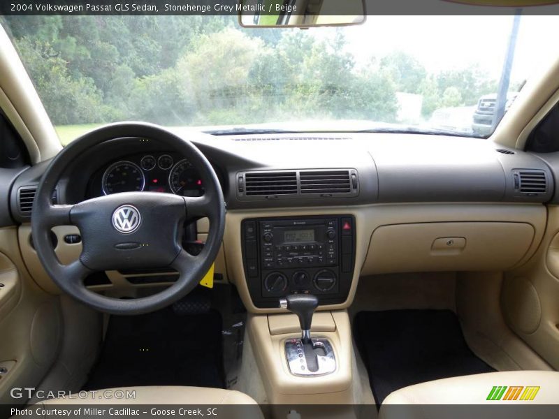 Stonehenge Grey Metallic / Beige 2004 Volkswagen Passat GLS Sedan