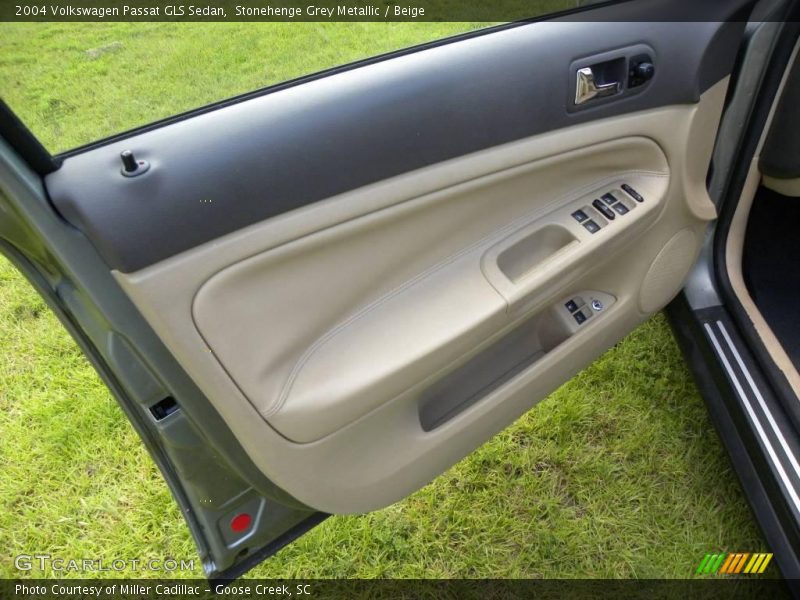 Stonehenge Grey Metallic / Beige 2004 Volkswagen Passat GLS Sedan