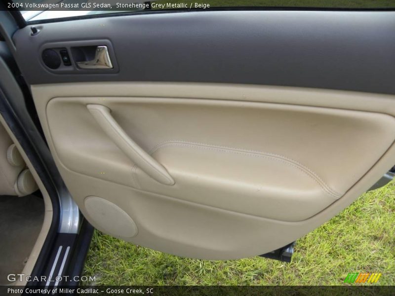 Stonehenge Grey Metallic / Beige 2004 Volkswagen Passat GLS Sedan