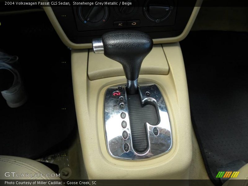 Stonehenge Grey Metallic / Beige 2004 Volkswagen Passat GLS Sedan