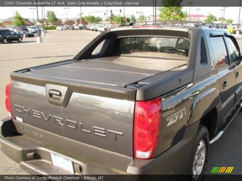 Dark Gray Metallic / Gray/Dark Charcoal 2005 Chevrolet Avalanche LT 4x4