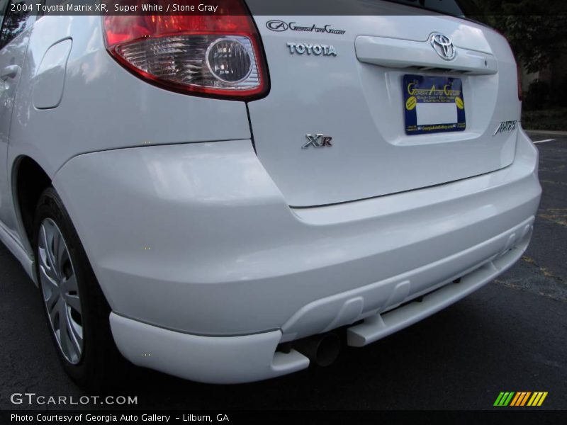 Super White / Stone Gray 2004 Toyota Matrix XR