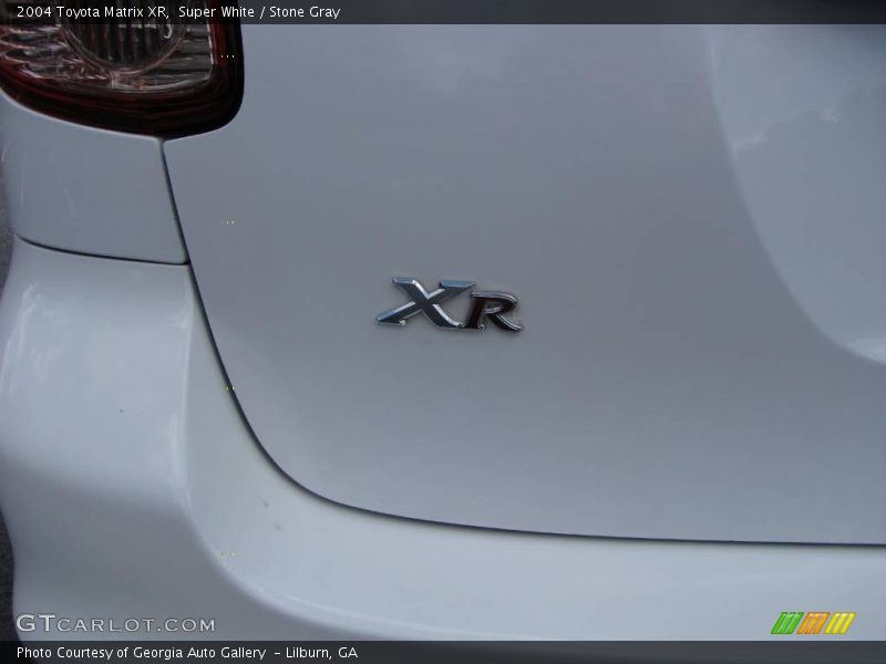 Super White / Stone Gray 2004 Toyota Matrix XR