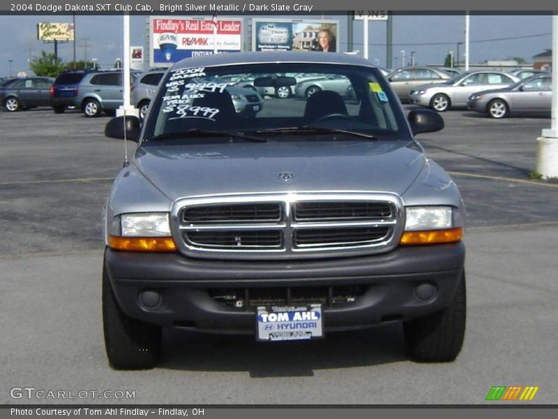Bright Silver Metallic / Dark Slate Gray 2004 Dodge Dakota SXT Club Cab