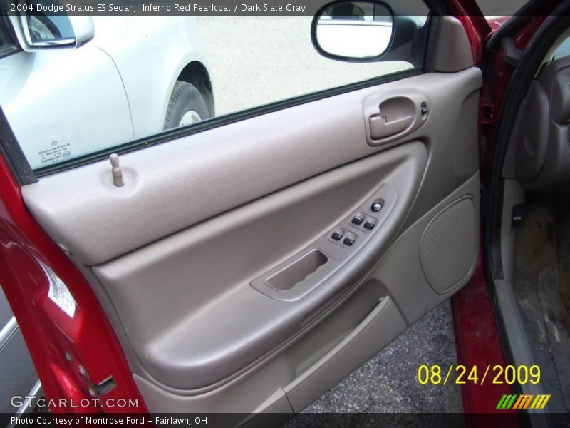 Inferno Red Pearlcoat / Dark Slate Gray 2004 Dodge Stratus ES Sedan