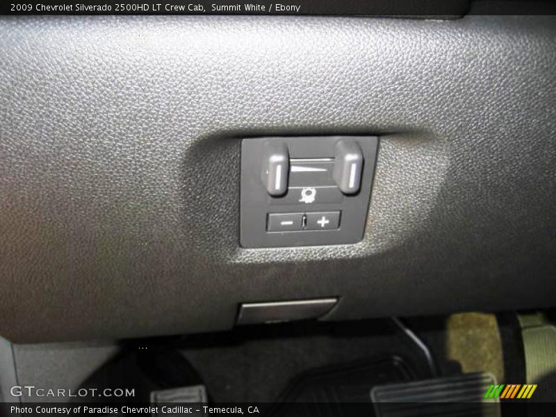 Summit White / Ebony 2009 Chevrolet Silverado 2500HD LT Crew Cab