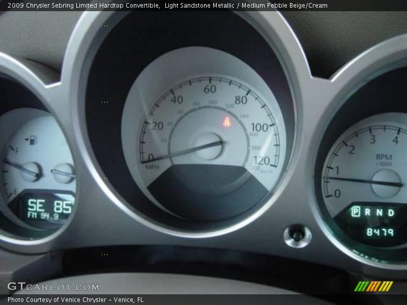Light Sandstone Metallic / Medium Pebble Beige/Cream 2009 Chrysler Sebring Limited Hardtop Convertible