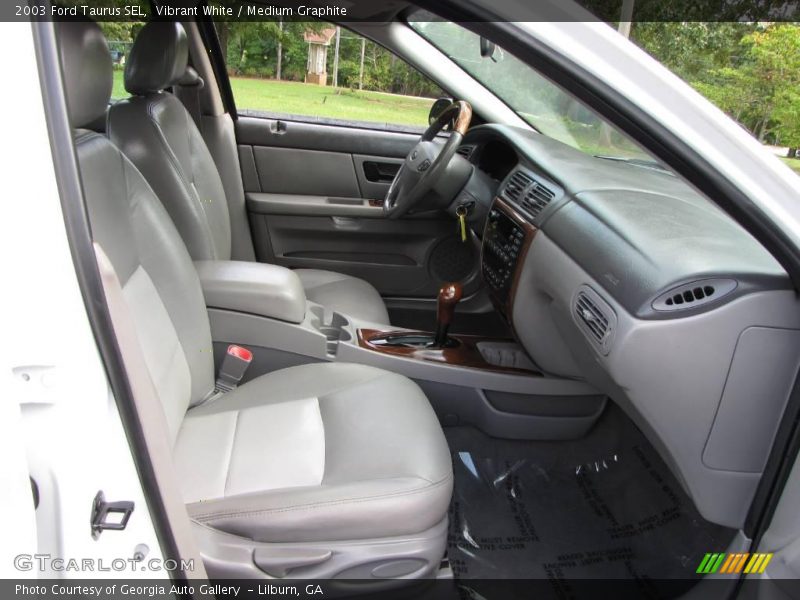 Vibrant White / Medium Graphite 2003 Ford Taurus SEL