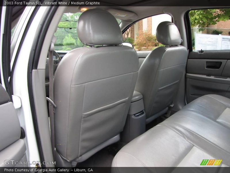 Vibrant White / Medium Graphite 2003 Ford Taurus SEL