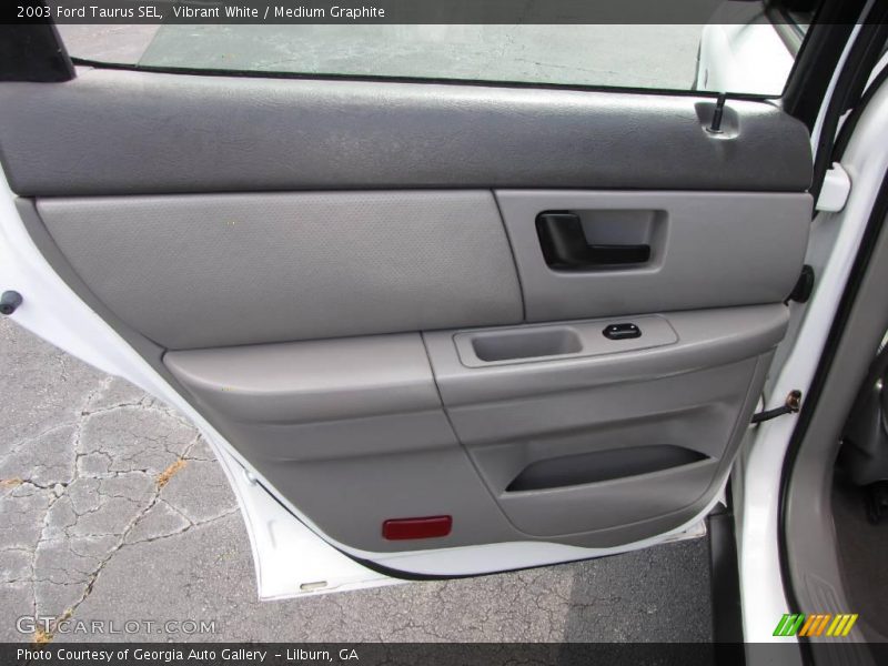 Vibrant White / Medium Graphite 2003 Ford Taurus SEL