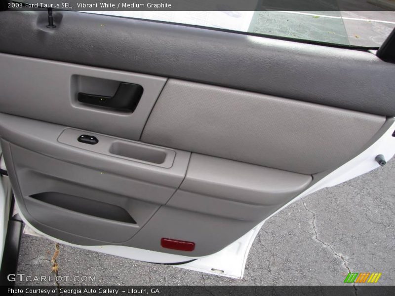 Vibrant White / Medium Graphite 2003 Ford Taurus SEL