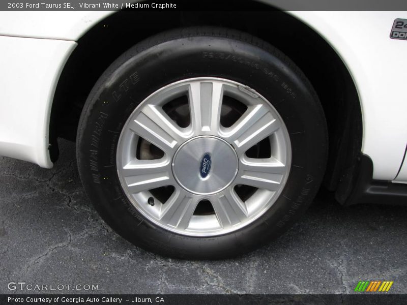 Vibrant White / Medium Graphite 2003 Ford Taurus SEL