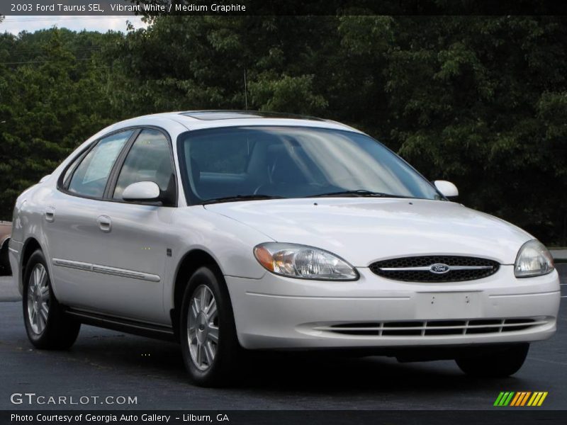 Vibrant White / Medium Graphite 2003 Ford Taurus SEL