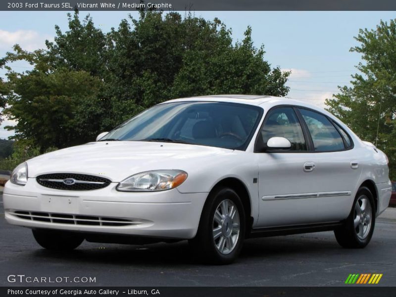 Vibrant White / Medium Graphite 2003 Ford Taurus SEL