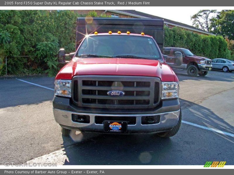 Red / Medium Flint 2005 Ford F350 Super Duty XL Regular Cab Chassis Stake Truck
