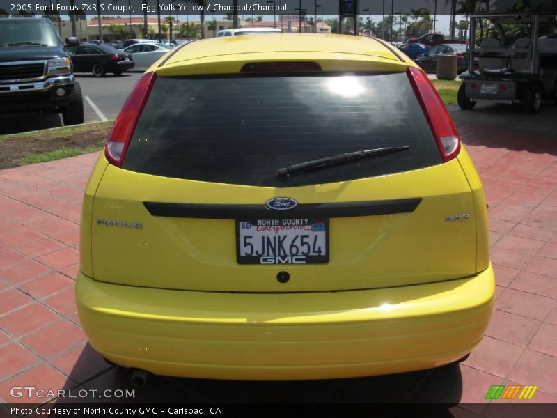 Egg Yolk Yellow / Charcoal/Charcoal 2005 Ford Focus ZX3 S Coupe