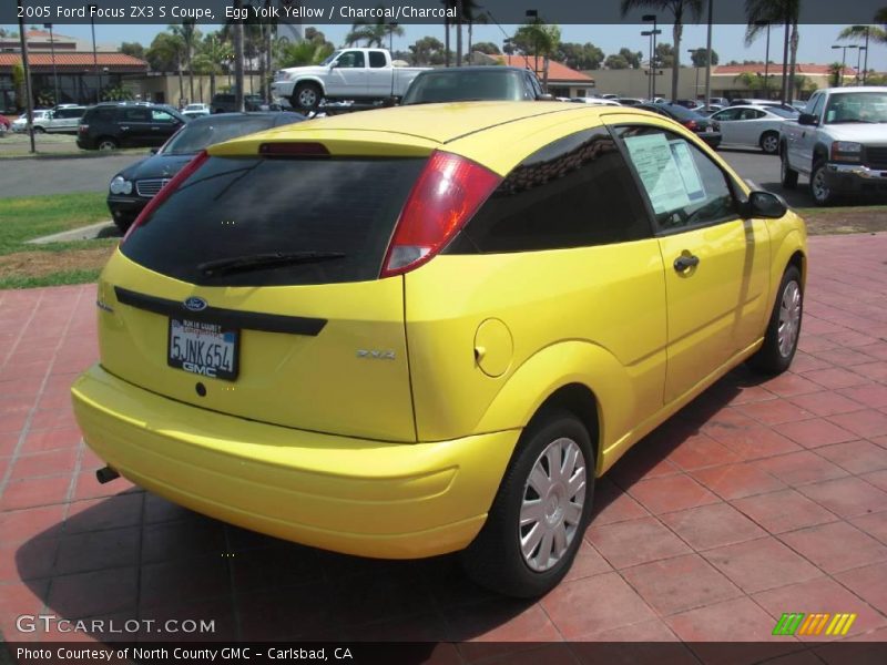 Egg Yolk Yellow / Charcoal/Charcoal 2005 Ford Focus ZX3 S Coupe