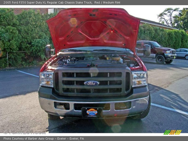 Red / Medium Flint 2005 Ford F350 Super Duty XL Regular Cab Chassis Stake Truck