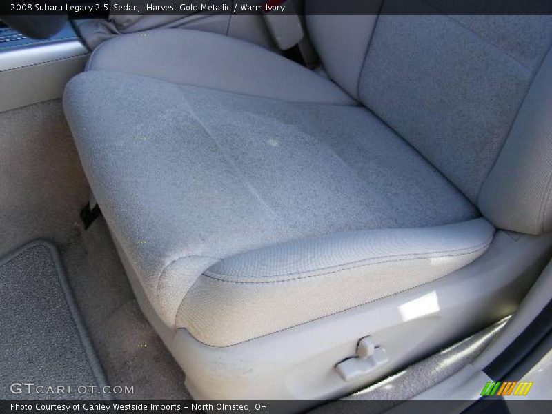 Harvest Gold Metallic / Warm Ivory 2008 Subaru Legacy 2.5i Sedan