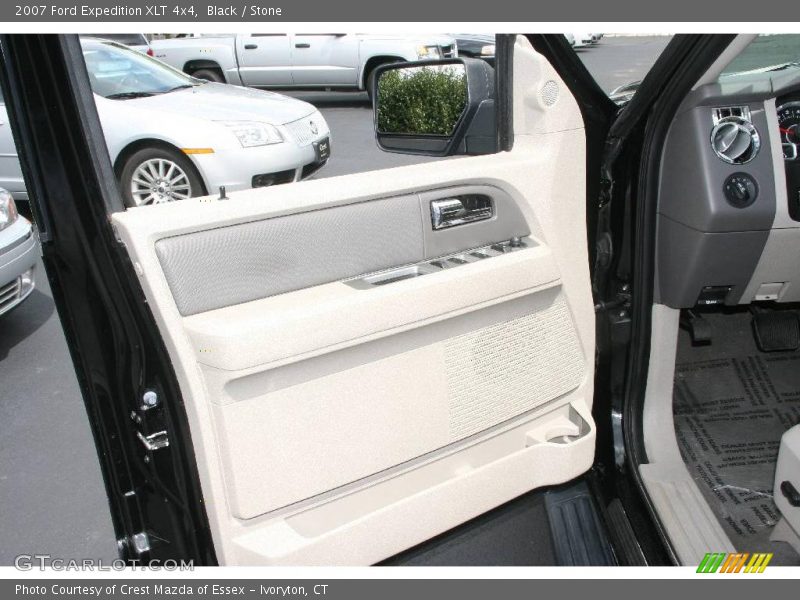 Black / Stone 2007 Ford Expedition XLT 4x4