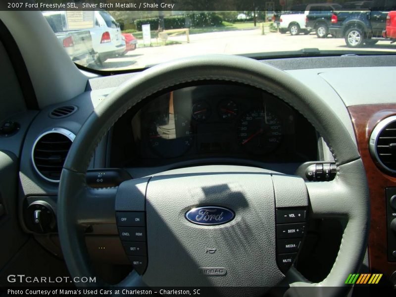 Silver Birch Metallic / Shale Grey 2007 Ford Freestyle SEL