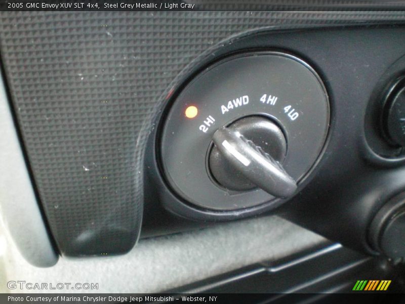 Steel Grey Metallic / Light Gray 2005 GMC Envoy XUV SLT 4x4