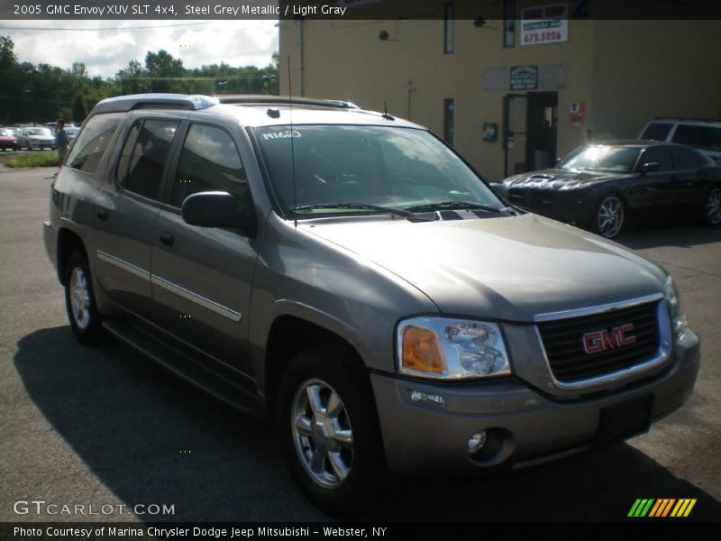Steel Grey Metallic / Light Gray 2005 GMC Envoy XUV SLT 4x4