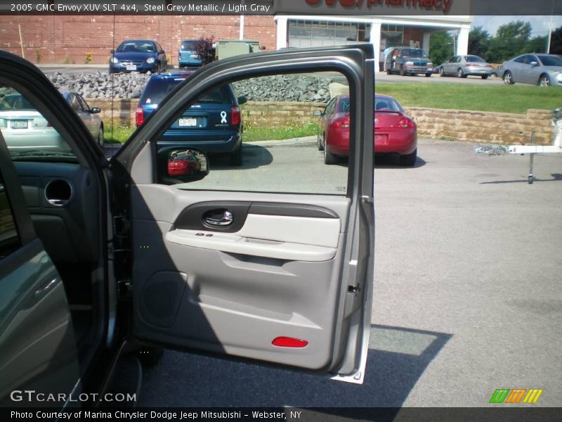Steel Grey Metallic / Light Gray 2005 GMC Envoy XUV SLT 4x4