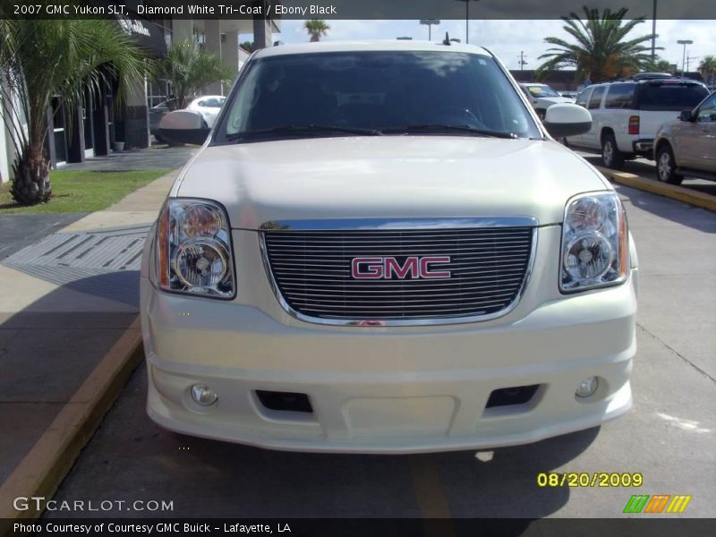 Diamond White Tri-Coat / Ebony Black 2007 GMC Yukon SLT