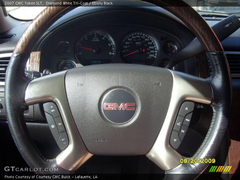 Diamond White Tri-Coat / Ebony Black 2007 GMC Yukon SLT