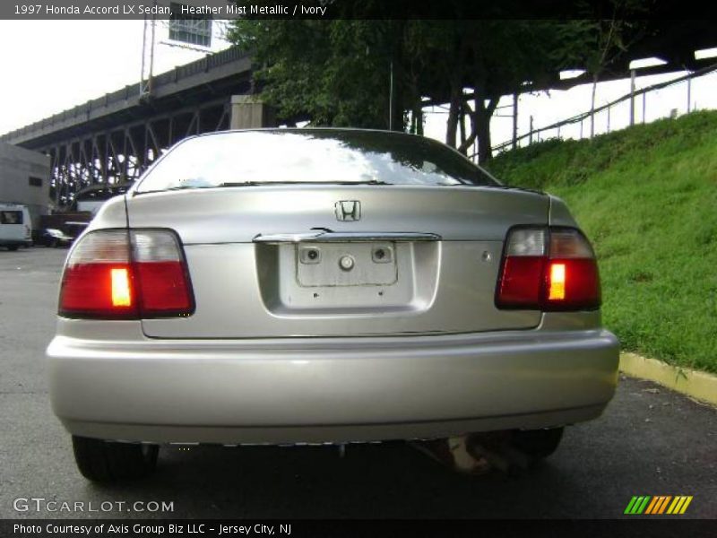 Heather Mist Metallic / Ivory 1997 Honda Accord LX Sedan