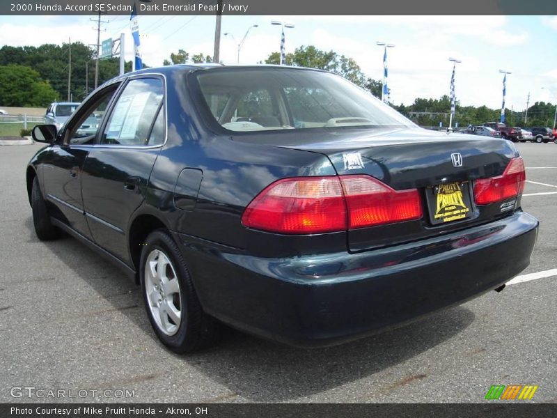 Dark Emerald Pearl / Ivory 2000 Honda Accord SE Sedan