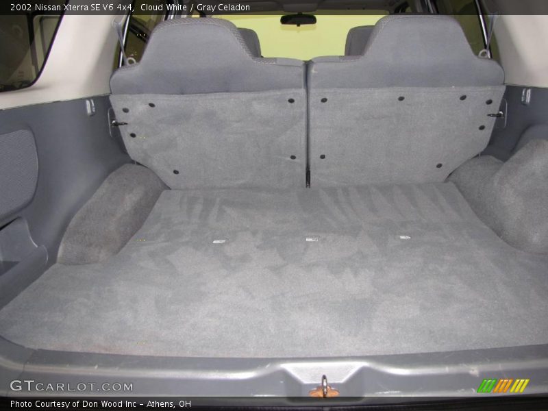 Cloud White / Gray Celadon 2002 Nissan Xterra SE V6 4x4