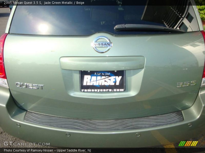 Jade Green Metallic / Beige 2005 Nissan Quest 3.5 S