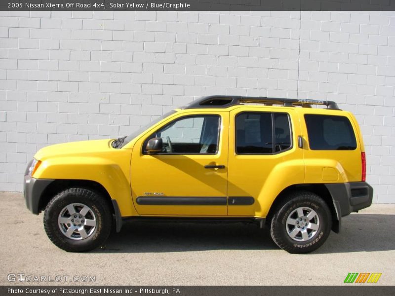 Solar Yellow / Blue/Graphite 2005 Nissan Xterra Off Road 4x4