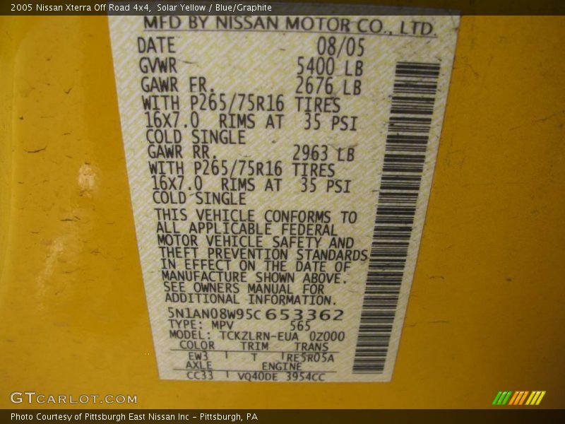 Solar Yellow / Blue/Graphite 2005 Nissan Xterra Off Road 4x4
