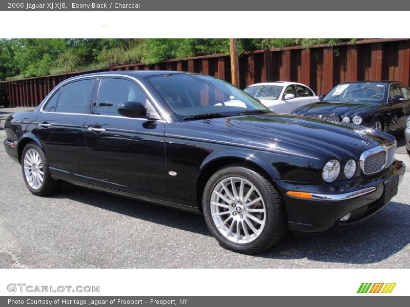 Ebony Black / Charcoal 2006 Jaguar XJ XJ8